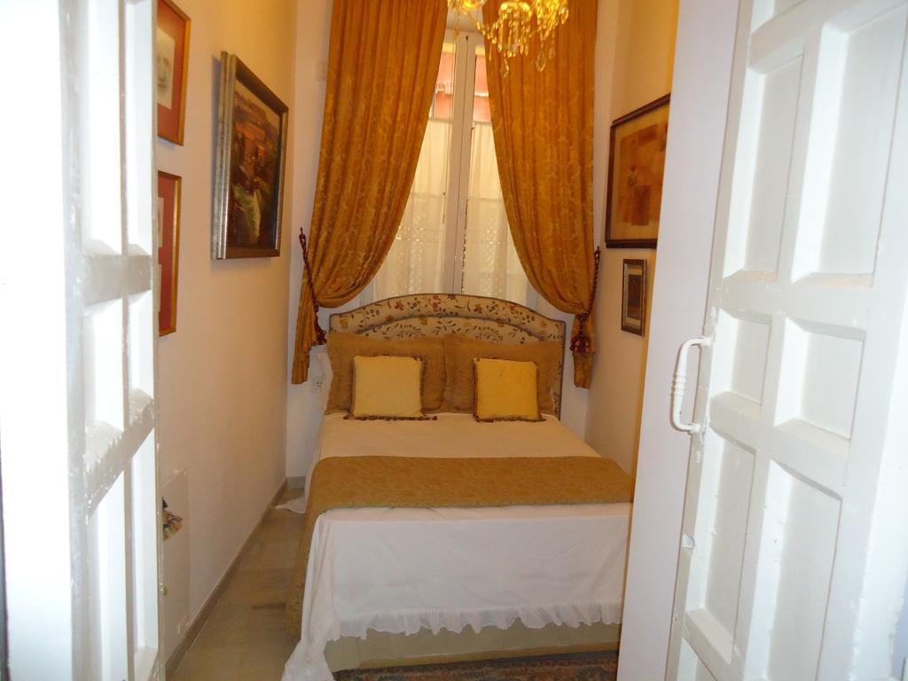 Casa Senorial En Sevilla Centro,Calle Marmoles 外观 照片