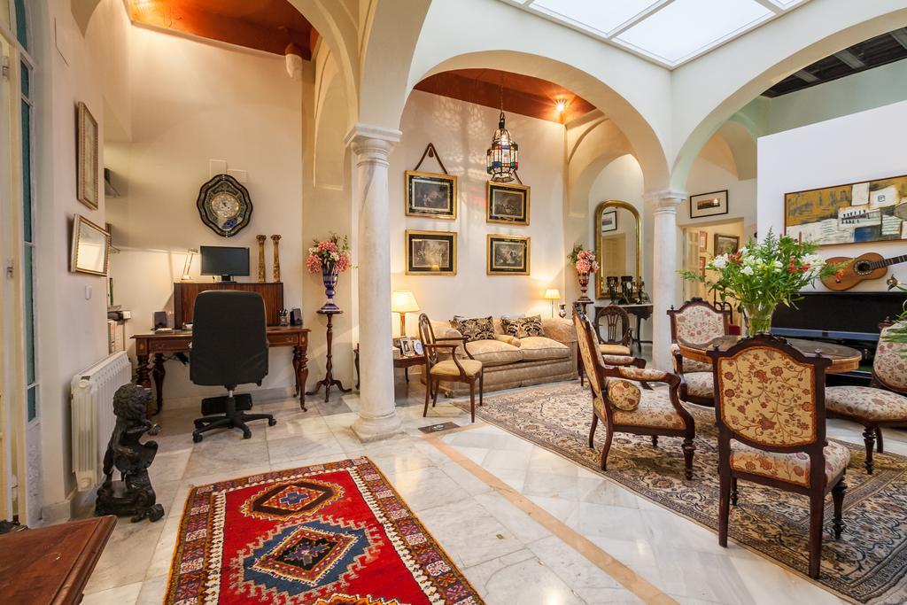 Casa Senorial En Sevilla Centro,Calle Marmoles 外观 照片
