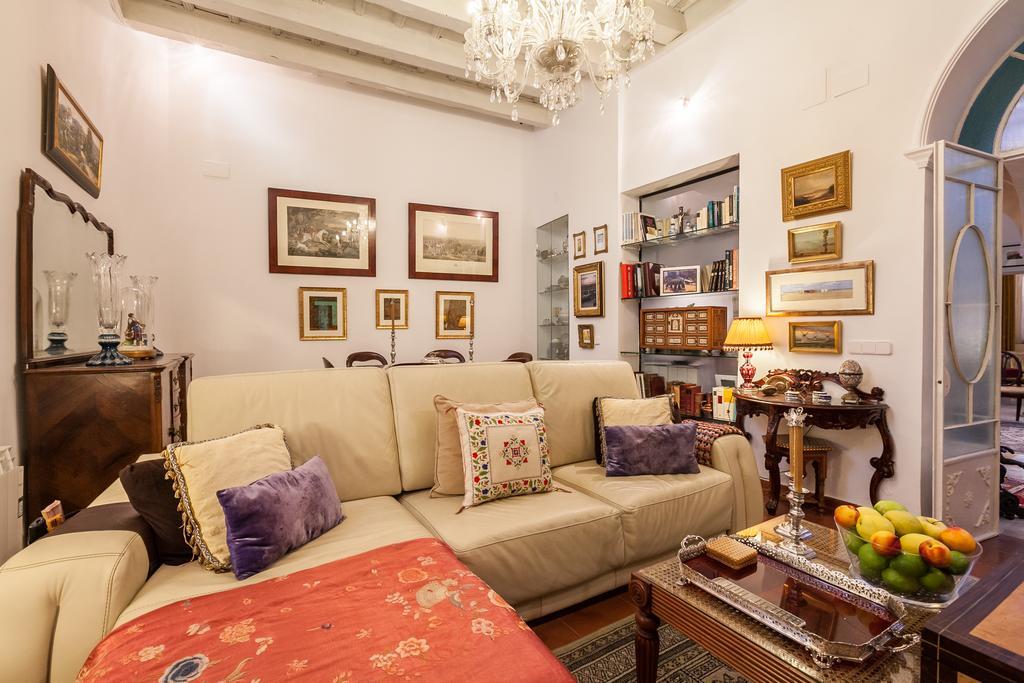 Casa Senorial En Sevilla Centro,Calle Marmoles 外观 照片